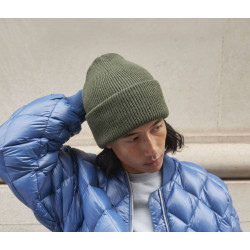 Bonnet avec large revers personnalisé