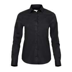 Chemise stretch femme personnalisée : Style et confort sur mesure