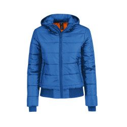 Blouson doudoune capuche femme personnalisé : un vêtement d’hiver idéal
