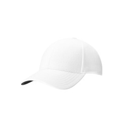 Casquette à arêtes sur le devant personnalisé