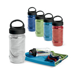 ARTX PLUS. Serviette de sport avec bouteille