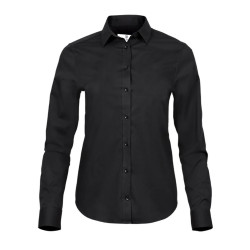 Chemise stretch femme personnalisée : Style et confort sur mesure